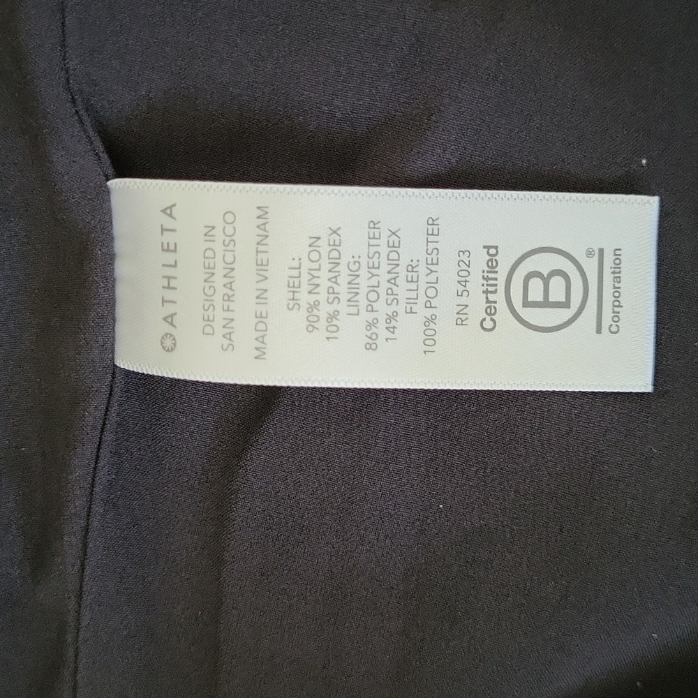 Athleta Toasty Buns Insulated Skirt -Black - 4 - Picture 6 of 7
